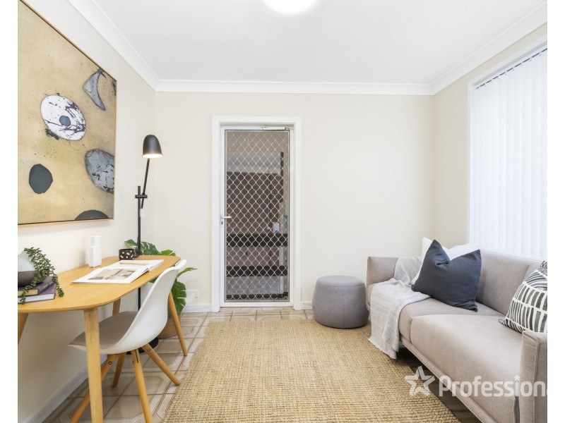 18 Segefield Place, Casula NSW 2170