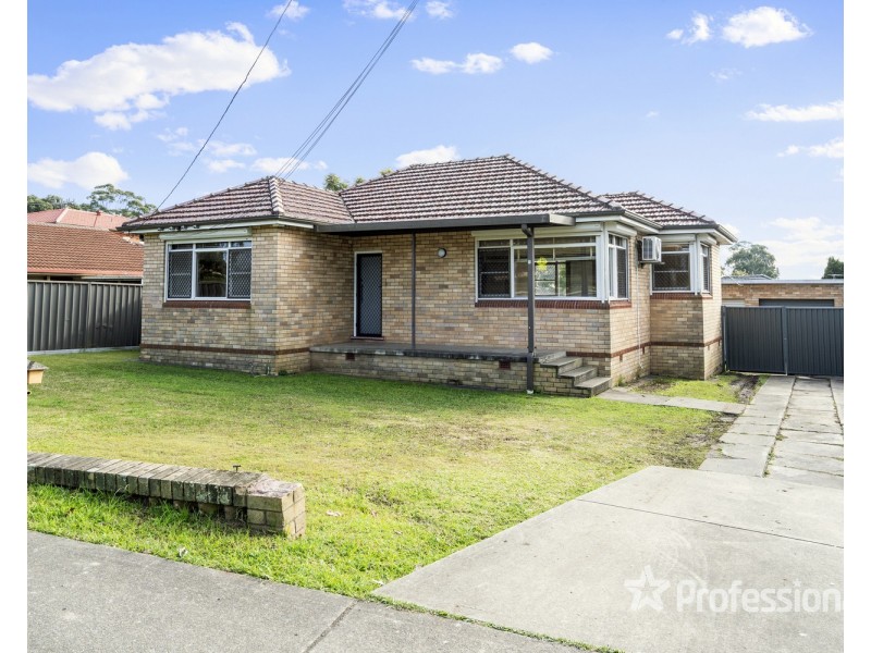 7  Old Kurrajong Road, Casula NSW 2170