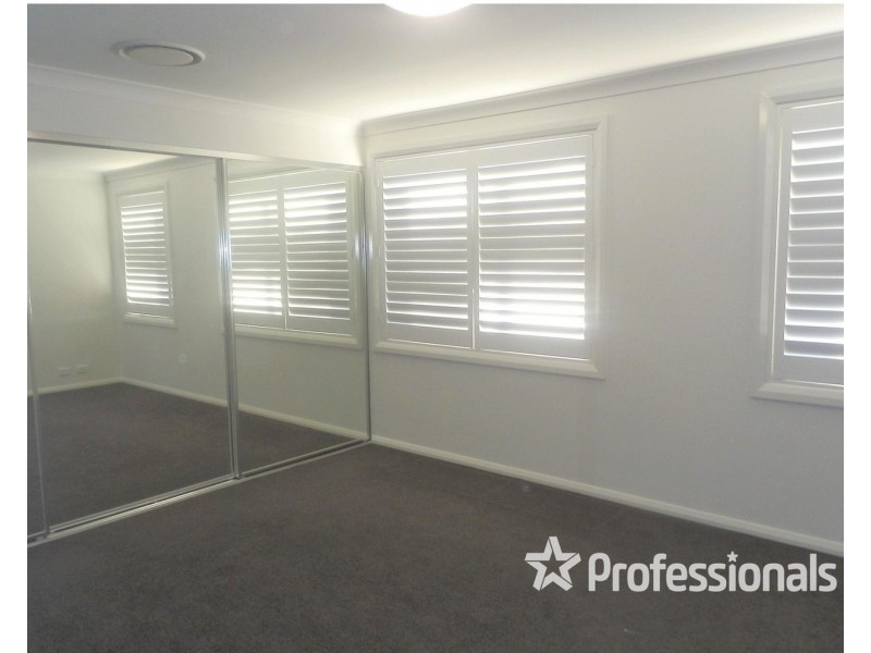 19 Boddingtons Road, Glenfield NSW 2167
