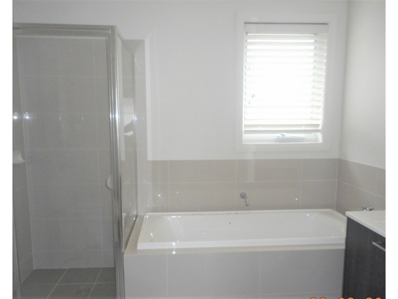 19 Boddingtons Road, Glenfield NSW 2167