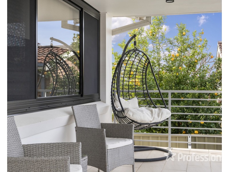 5 Tuscan Place, Casula NSW 2170