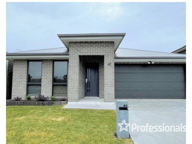 40 Ingall Loop, Catherine Field NSW 2557