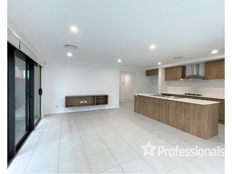 40 Ingall Loop, Catherine Field NSW 2557