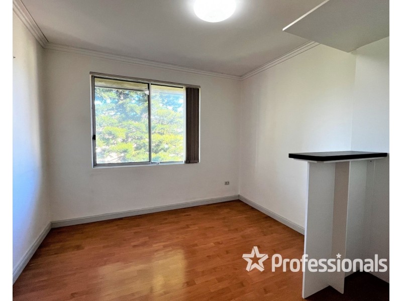 9/36 Goulburn Street, Liverpool NSW 2170