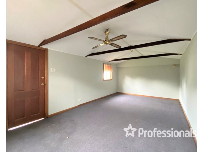 21 Graham Avenue, Casula NSW 2170