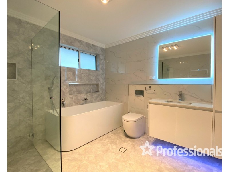 19 McKell Avenue, Casula NSW 2170