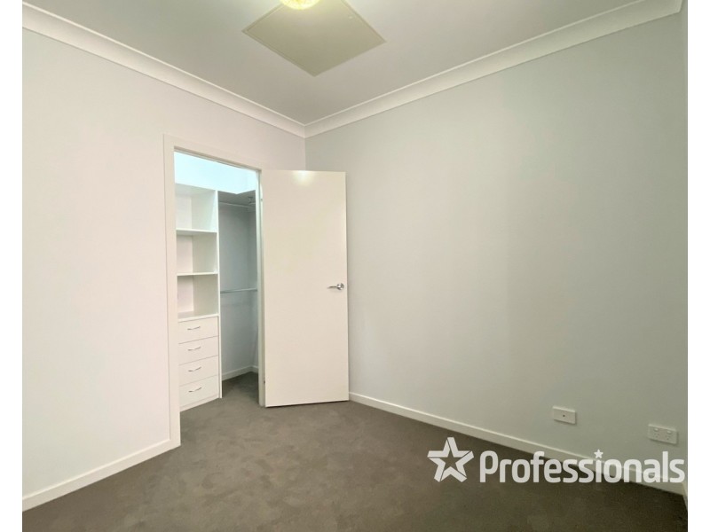 221A Dalmatia Avenue, Edmondson Park NSW 2174