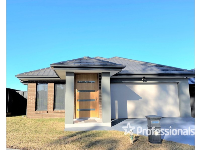 146 Eighth Avenue, Austral NSW 2179