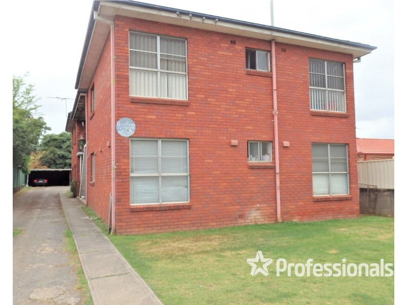 2/8 Christie Street, Liverpool NSW 2170