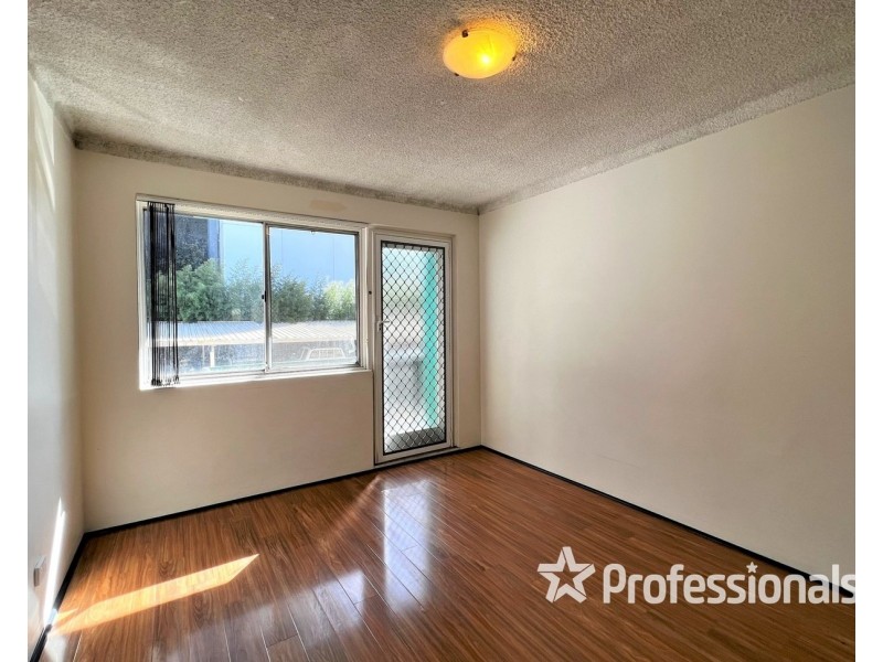 7/19 Charles Street, Liverpool NSW 2170