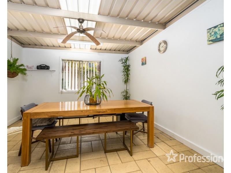 11/12 Pine Road, Casula NSW 2170
