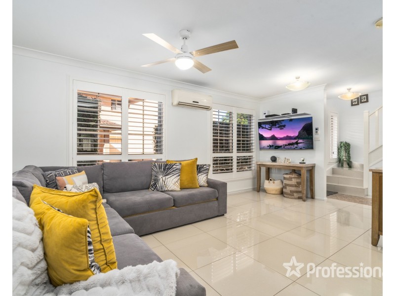 11/12 Pine Road, Casula NSW 2170