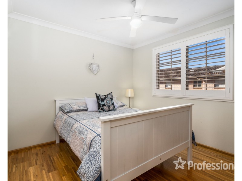 11/12 Pine Road, Casula NSW 2170