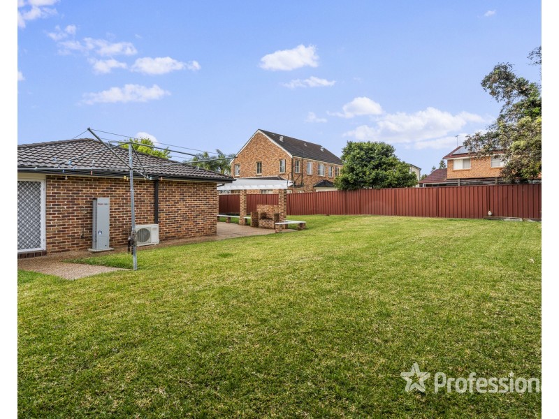 6 Carbine Close, Casula NSW 2170
