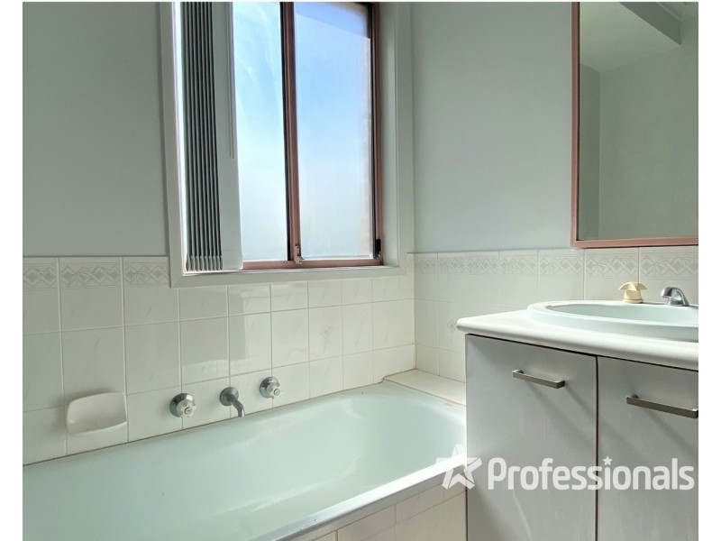 3/62 Myall Road, Casula NSW 2170