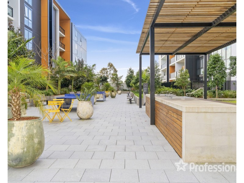 805/54 Soldiers Parade, Edmondson Park NSW 2174