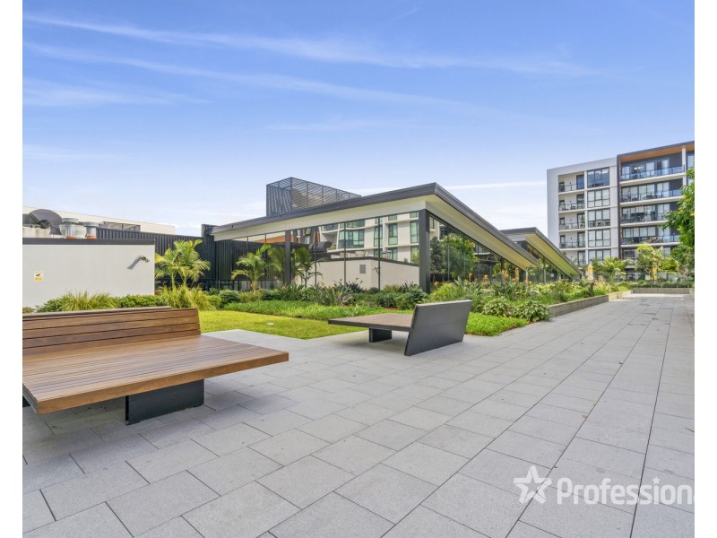 805/54 Soldiers Parade, Edmondson Park NSW 2174