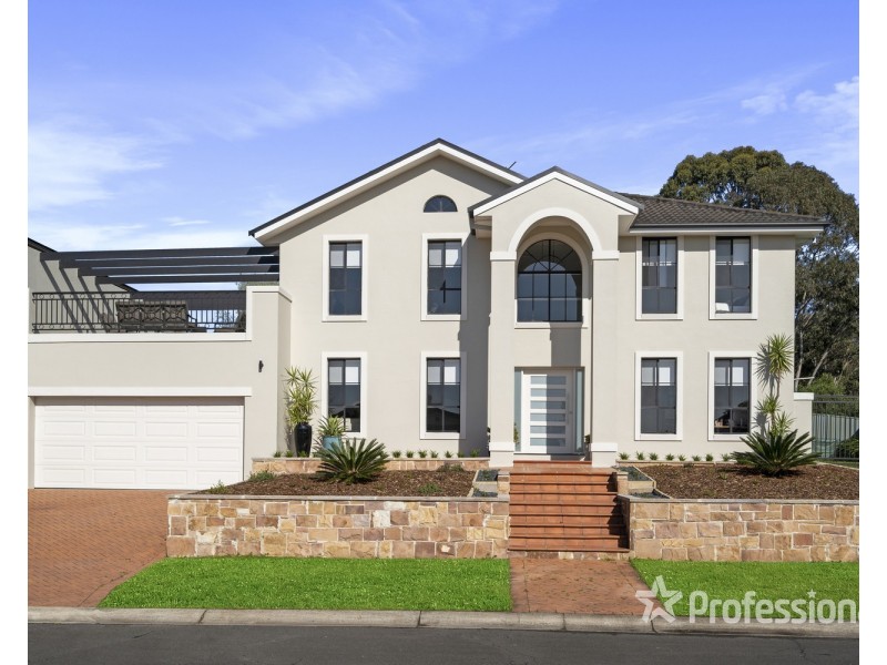 6 Cleary Place, Casula NSW 2170