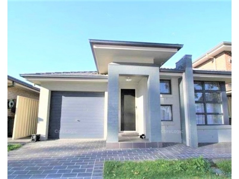 13 Corrimal Street, Prestons NSW 2170