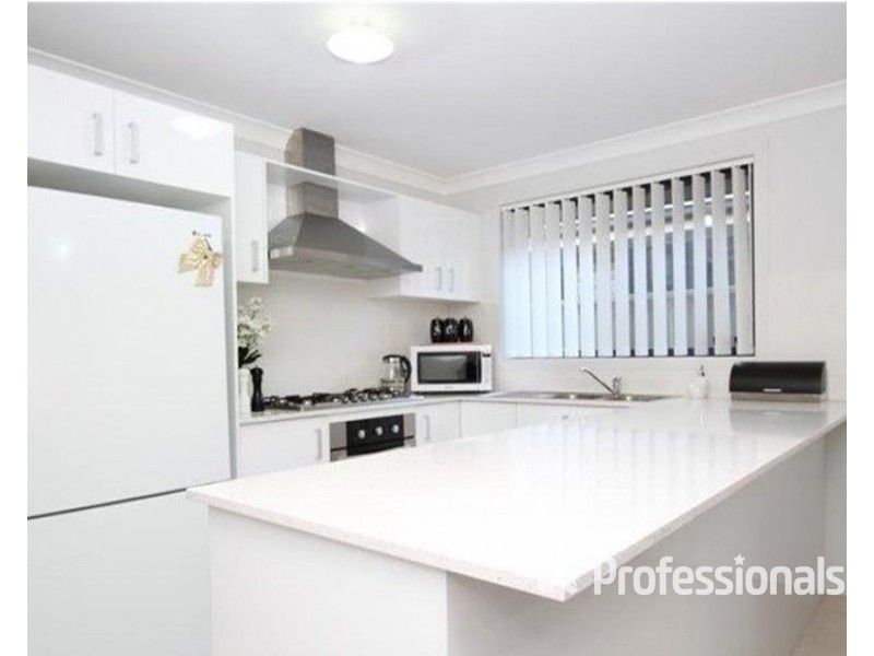 13 Corrimal Street, Prestons NSW 2170