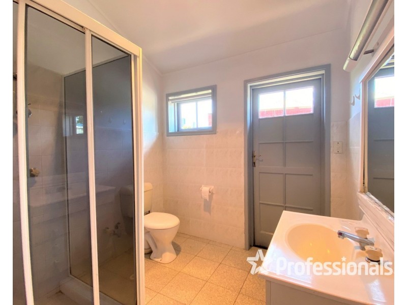 23 Birkdale Crescent, Liverpool NSW 2170