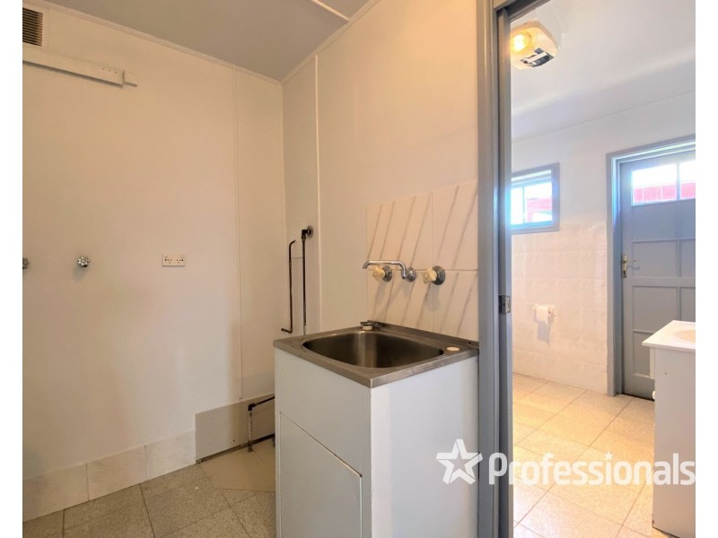 23 Birkdale Crescent, Liverpool NSW 2170