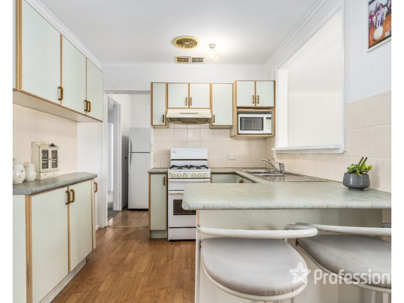 34 Grove Street, Casula NSW 2170