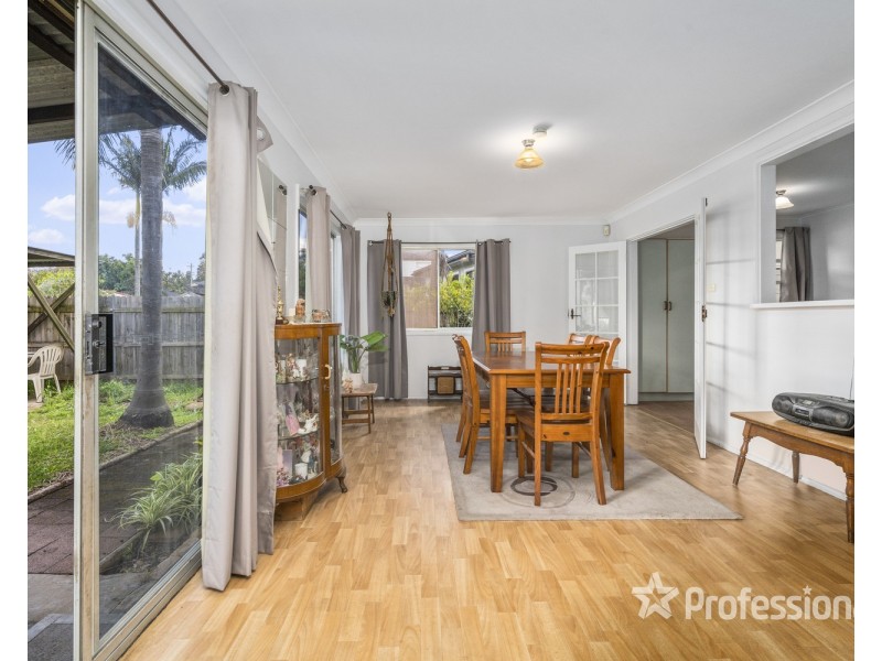 34 Grove Street, Casula NSW 2170