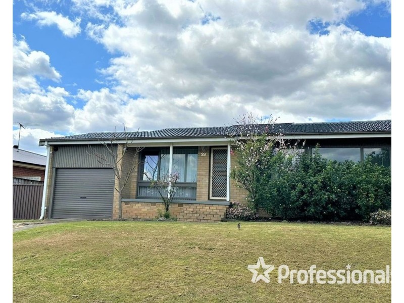 99 St Andrews Boulevard, Casula NSW 2170
