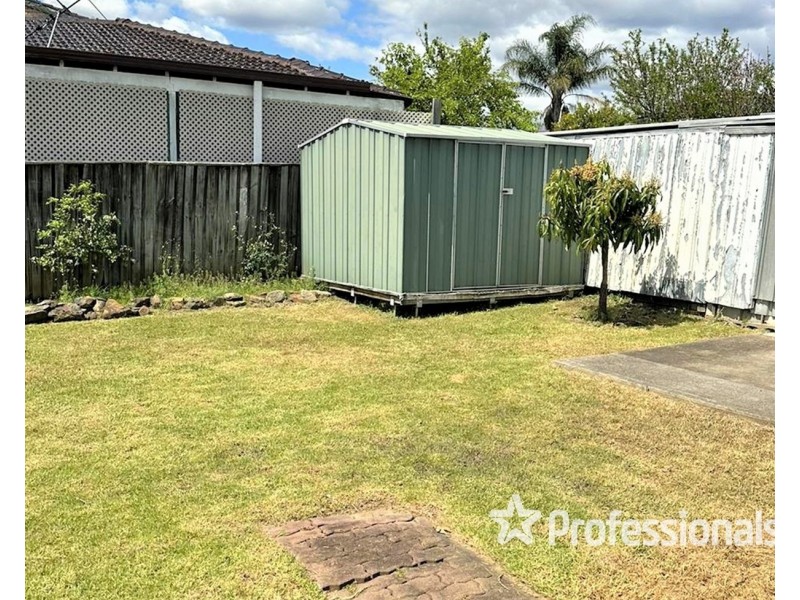 99 St Andrews Boulevard, Casula NSW 2170