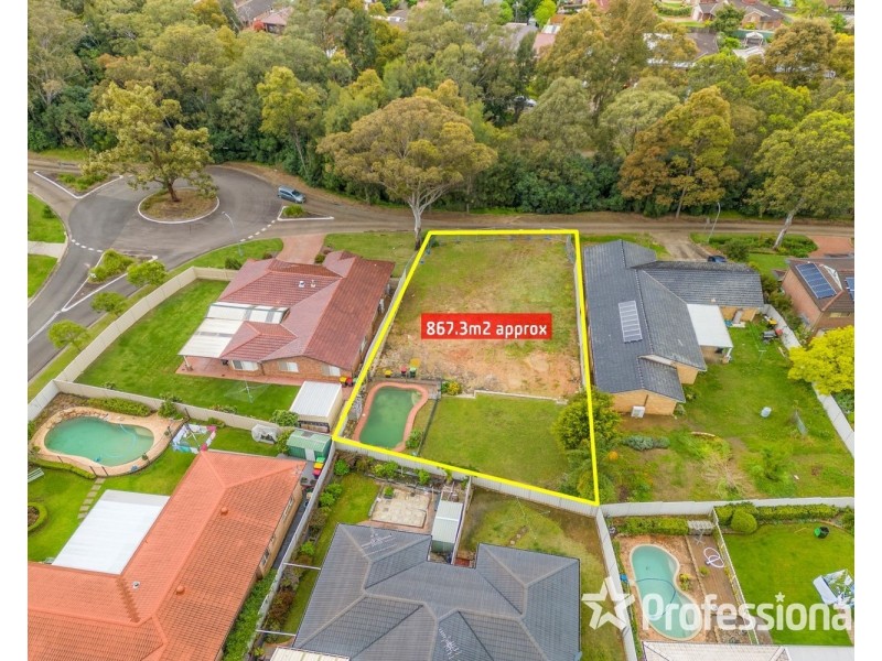22 White Way, Casula NSW 2170