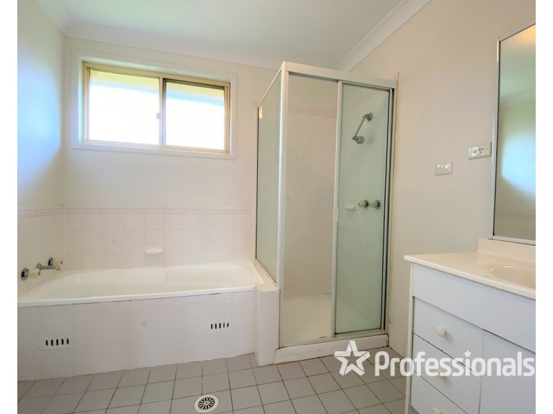 4A Gunsynd Avenue, Casula NSW 2170