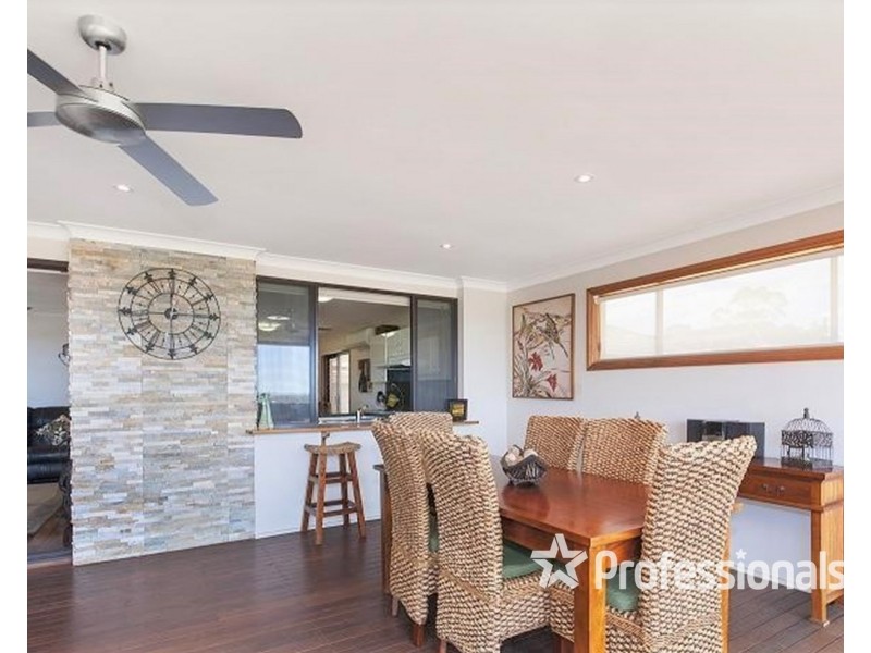 42 Canberra Avenue, Casula NSW 2170