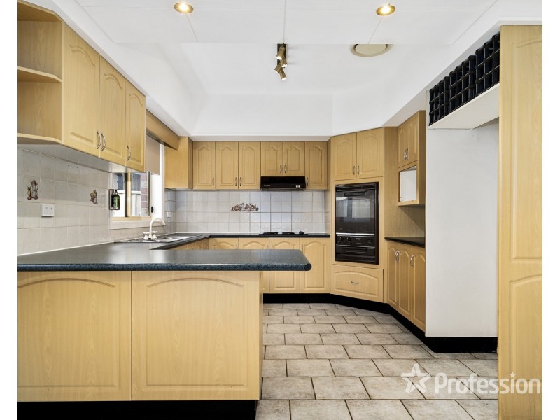 60 Box Road, Casula NSW 2170