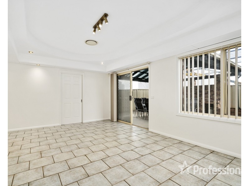 60 Box Road, Casula NSW 2170