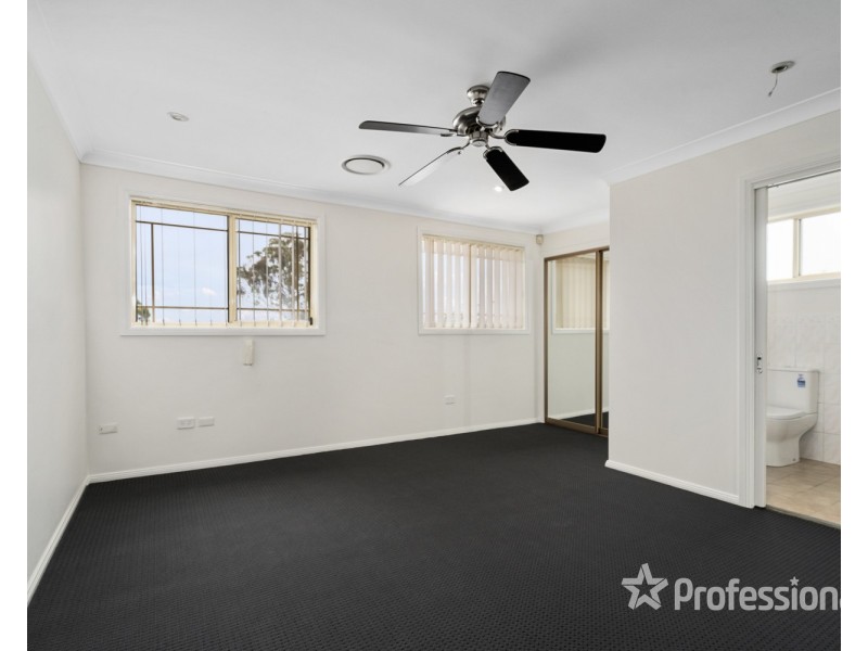 60 Box Road, Casula NSW 2170