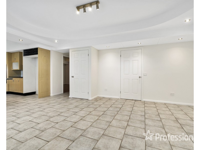 60 Box Road, Casula NSW 2170