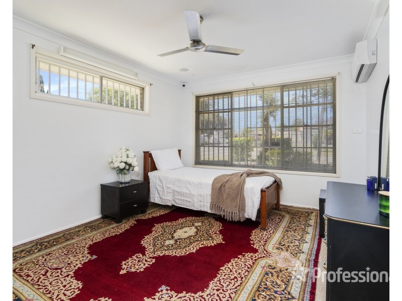 2 Bligh Avenue, Lurnea NSW 2170