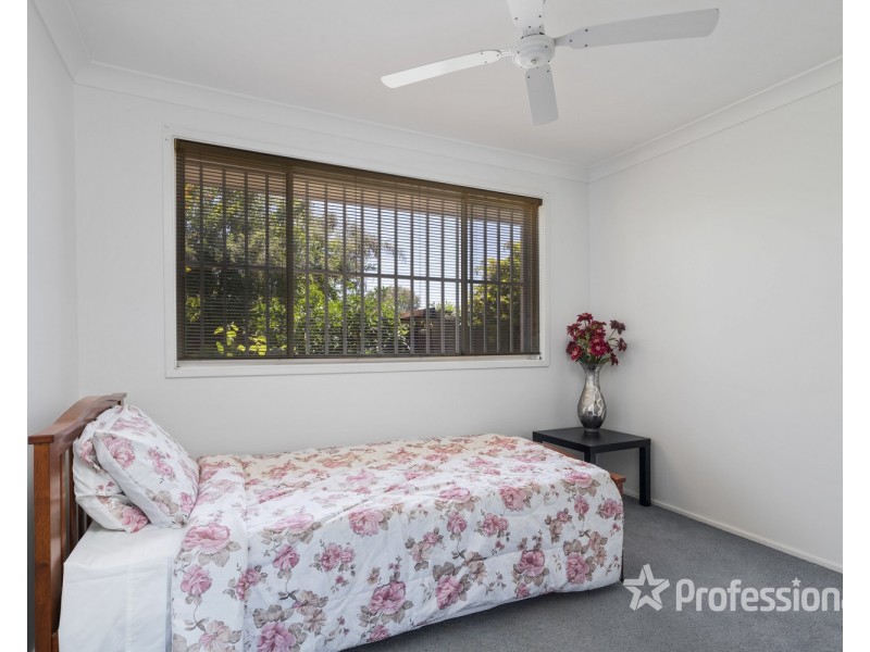 2 Bligh Avenue, Lurnea NSW 2170