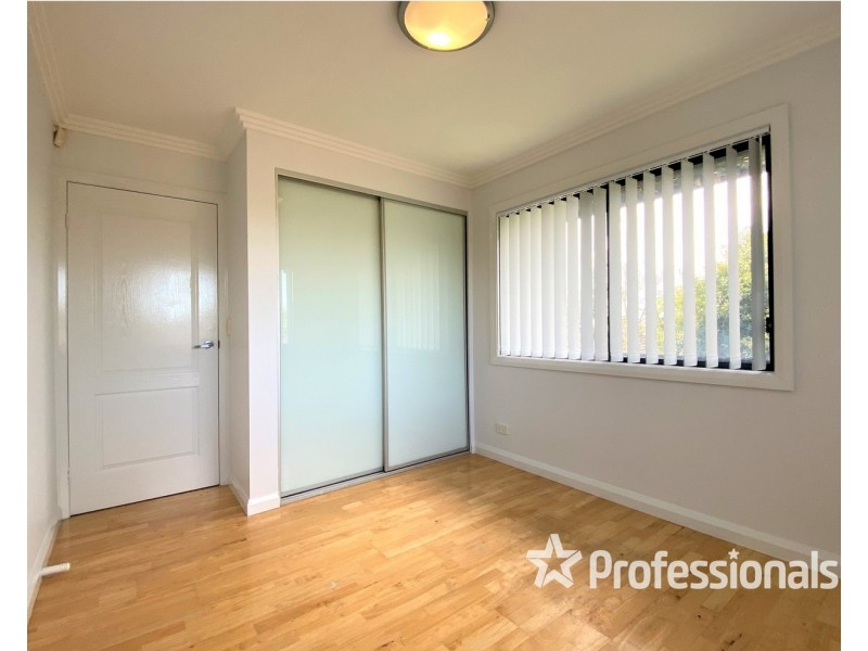 9/18 Holland Crescent, Casula NSW 2170