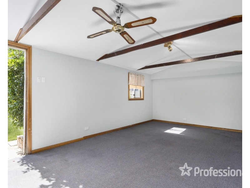 21 Graham Avenue, Casula NSW 2170