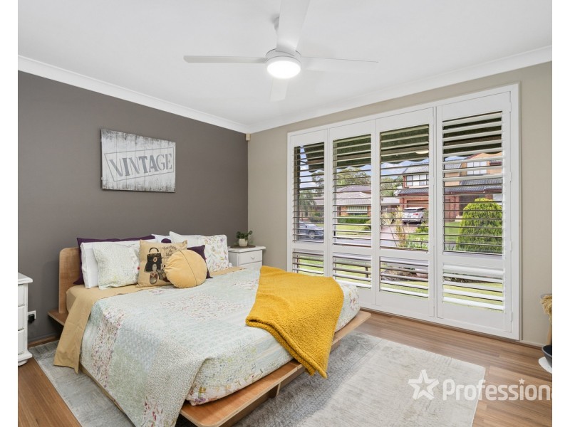 6 Strawberry Road, Casula NSW 2170