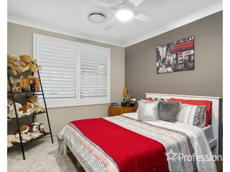 6 Strawberry Road, Casula NSW 2170