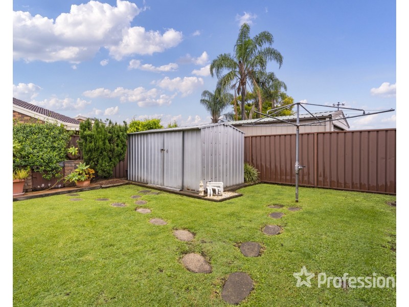 6 Strawberry Road, Casula NSW 2170