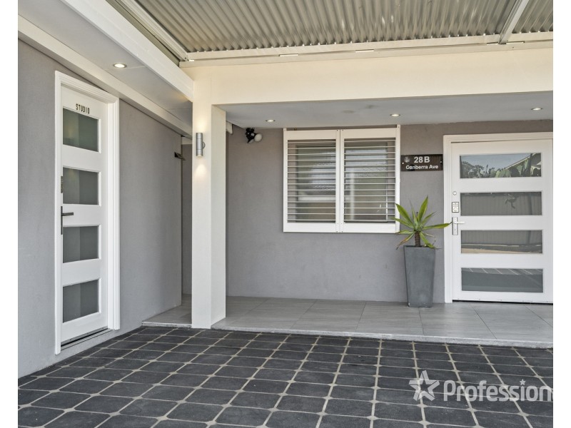 28B Canberra Avenue, Casula NSW 2170