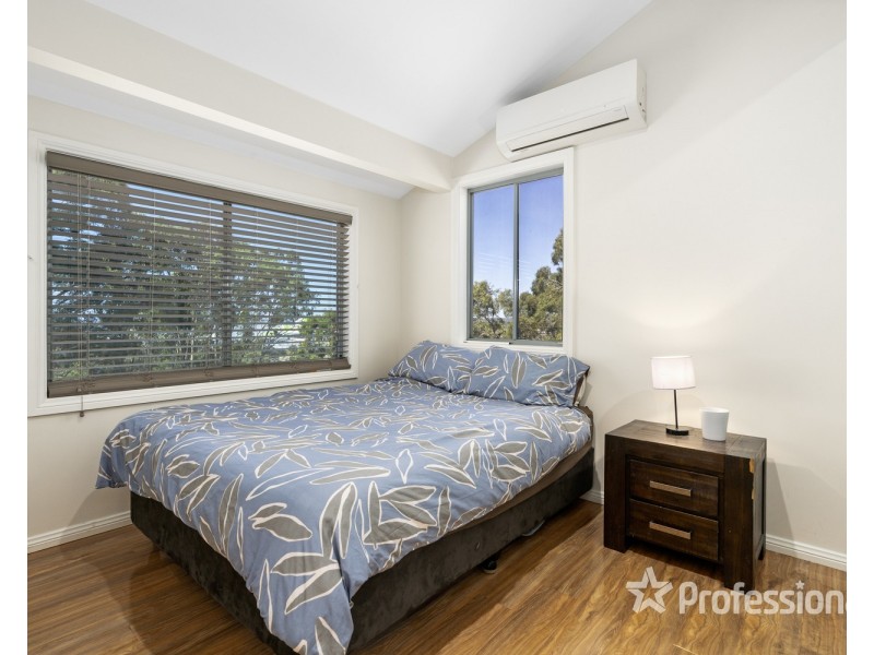 28B Canberra Avenue, Casula NSW 2170