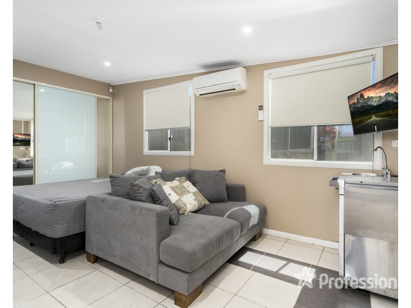 28B Canberra Avenue, Casula NSW 2170