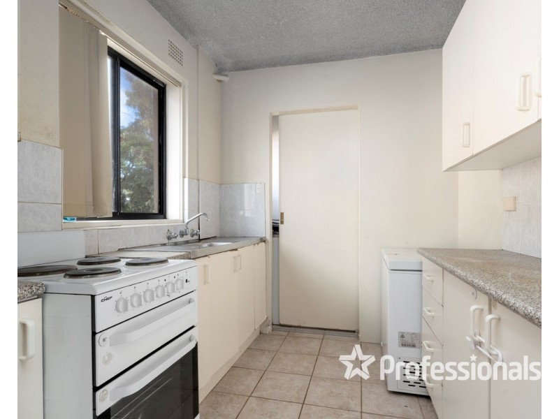 9/118 Elizabeth Drive, Liverpool NSW 2170