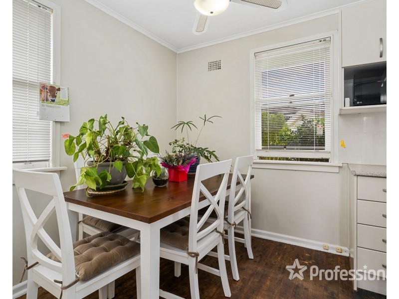 21 Frazer Avenue, Lurnea NSW 2170