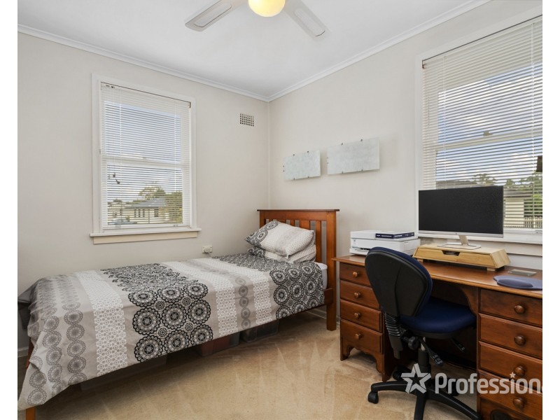 21 Frazer Avenue, Lurnea NSW 2170